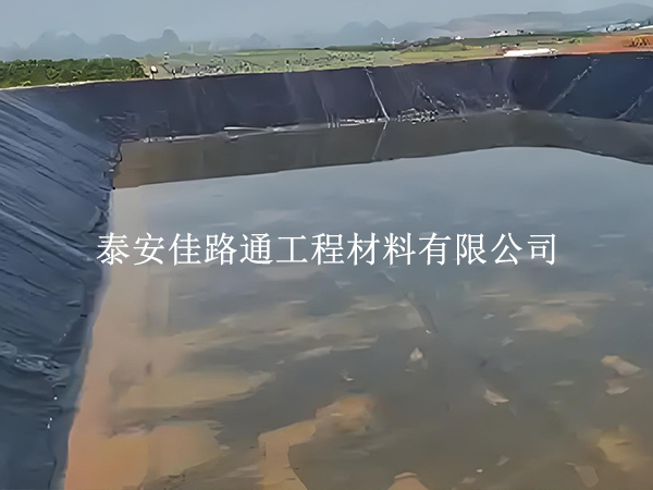 減少水產養殖防滲膜熱膨脹影響因素的有效策略