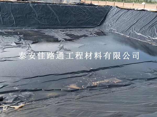 延長水產養殖防滲膜使用壽命的策略解析 延長水產養殖防滲膜使用壽命的策略解析